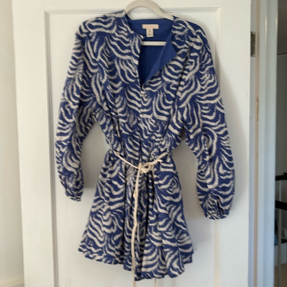 H&M Blue and white sundress with shell detail rope belt, size Small